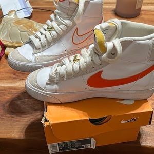 Nike Blazer Mid ‘77 SE